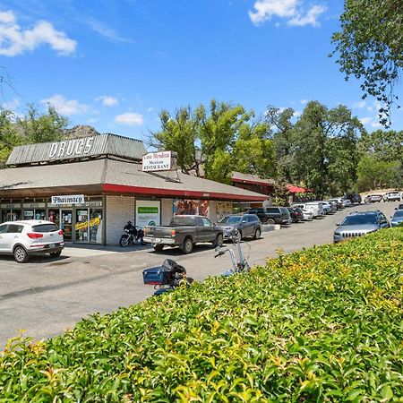 The Belle Sequoia Motel Rm9 Three Rivers Bagian luar foto