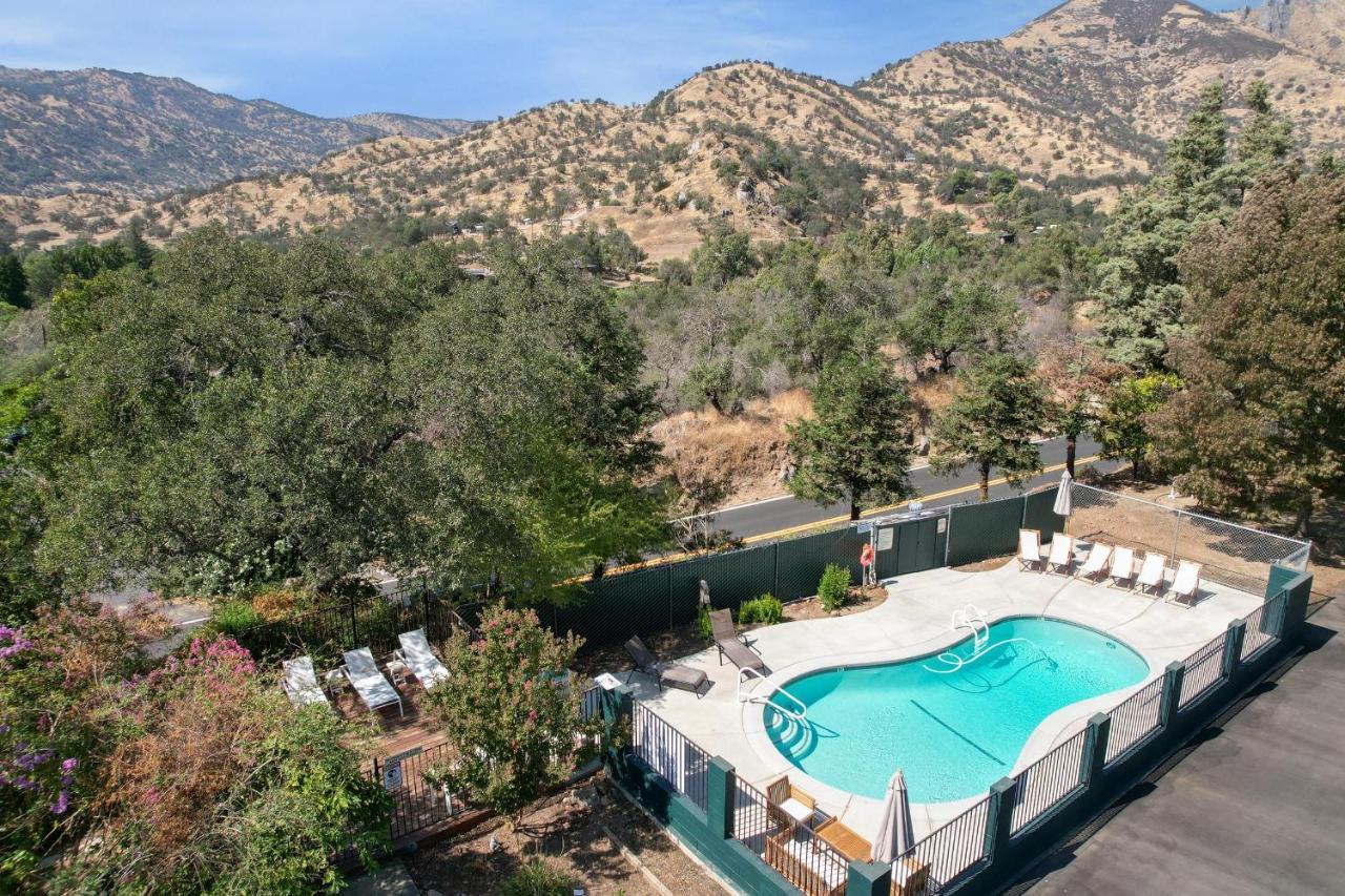 The Belle Sequoia Motel Rm9 Three Rivers Bagian luar foto